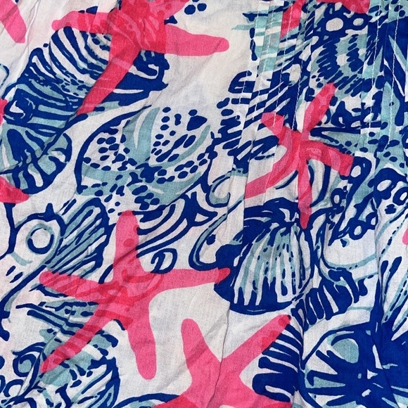 Lilly Pulitzer women’s Sarasota Tunic Resort White She Shells Top size medium - Picture 4 of 9